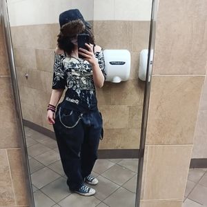 Meet your Posher, Skylar